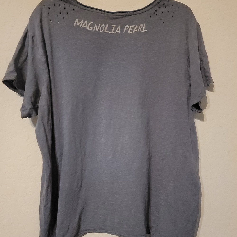 Magnolia Pearl Grey Short Sleeve Tee - Picture 3 of 3
